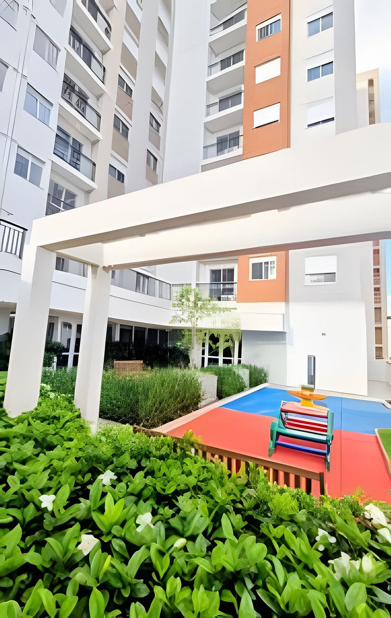 Apto 2/4 com Wi-Fi, TV, piscina e garagem | 1402