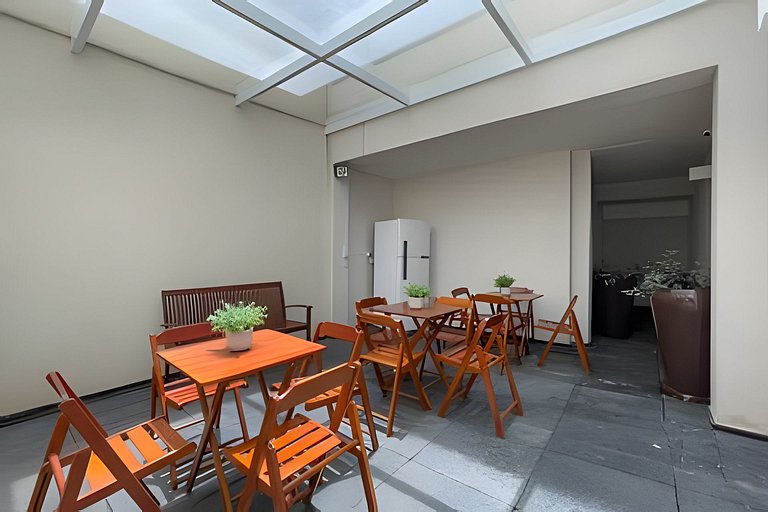 Apartamento 1604, 1/4, sala, TV, cozinha completa