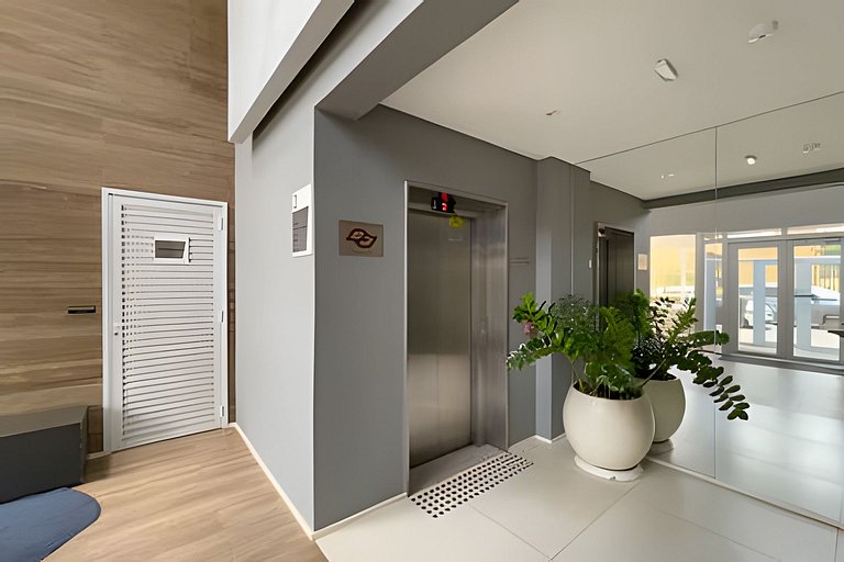 Apto 1/4 com Wi-Fi, TV, piscina e garagem | 1903
